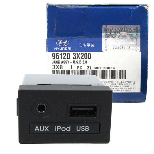 GENUINE AUX iPod USB 2.0 Jack for 2011-2014 Hyundai Elantra OEM 961203X200