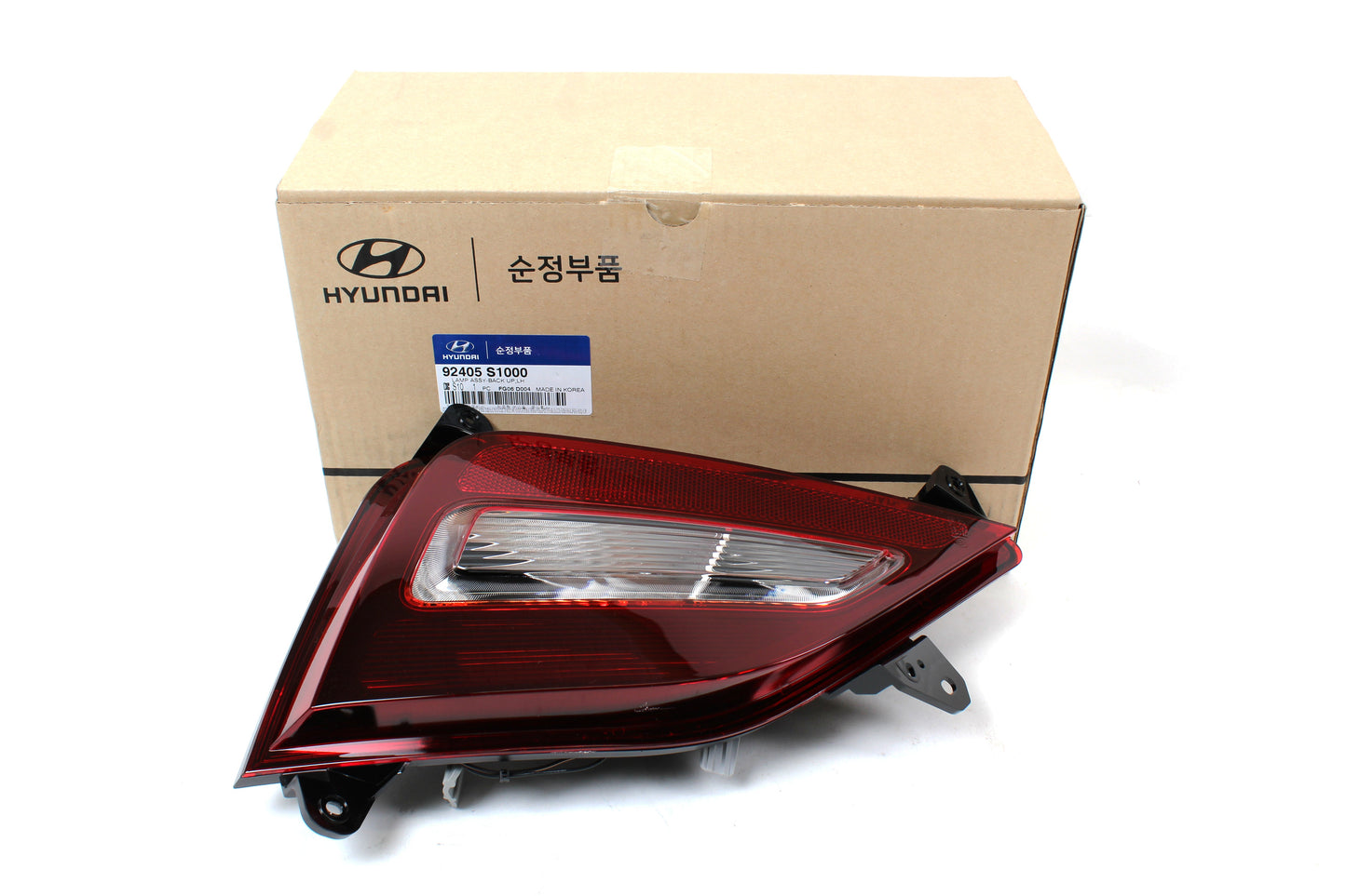 GENUINE Rear Bumper Backup lamp LEFT for 2019 2020 Hyundai Santa Fe 92405S1000