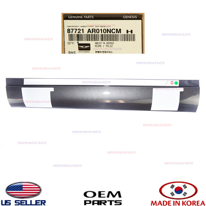 GENUINE Gray Front Door Lower Molding LEFT Driver Side OEM GV70 Sport 2022-2026
