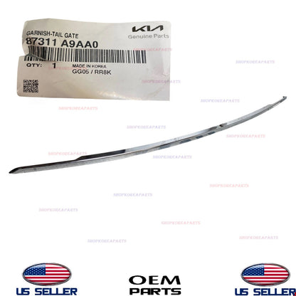 GENUINE Rear Garnish Tailgate Molding CHROME ⭐OEM⭐ Kia Sedona 2019-2021